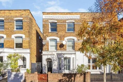 Essex Road - E2.jpeg