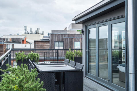 November 2025 JR (4).jpg