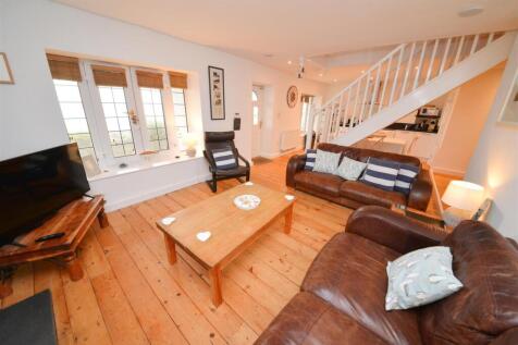 Open Plan Lounge/Kitchen/Diner