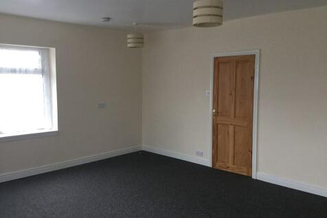 48 LP living room 3.jpg