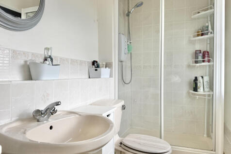 En-Suite to Bedroom One