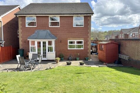 Rear Enclosed Garden