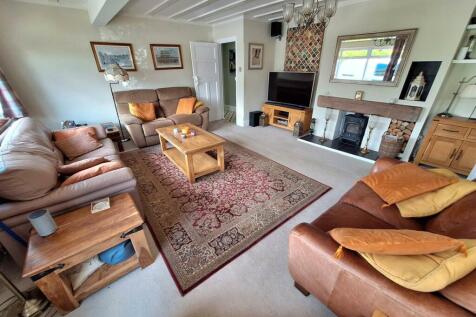 Living room.jpg
