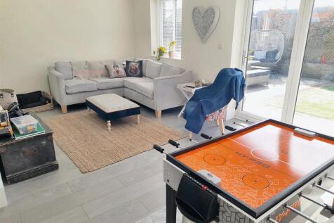 Family room new MS.jpg