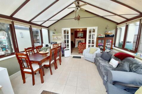 Conservatory new.jpg