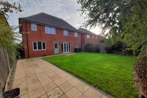 Rear garden revised.jpg