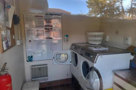 Laundry.jpg