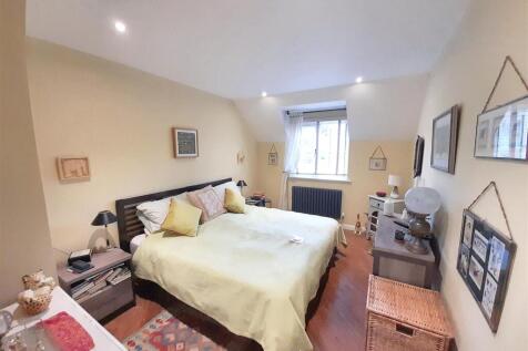 Bedroom 3 - first floor