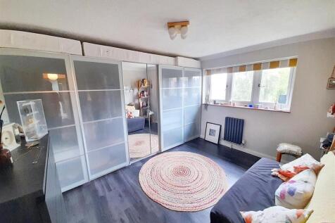 Bedroom 2 - first floor