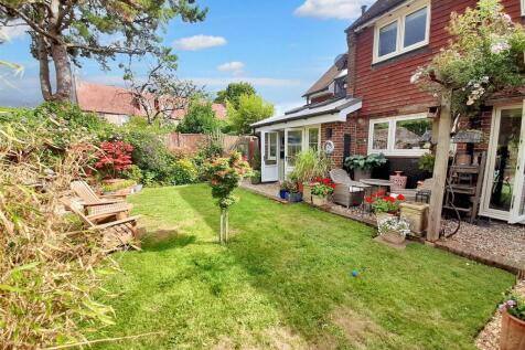 Rear garden 2 new.jpg