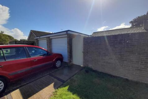 Driveway &amp; Garage.jpg