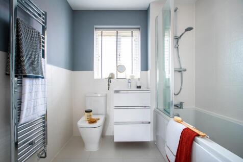 Family-friendly bathroom
