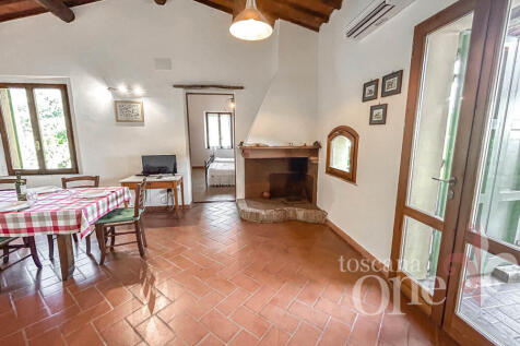 0191CASALE OLIVETO.j