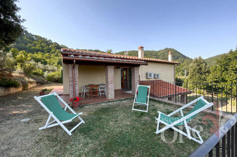 0204CASALE OLIVETO.j