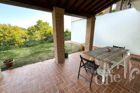 0140CASALE OLIVETO.j