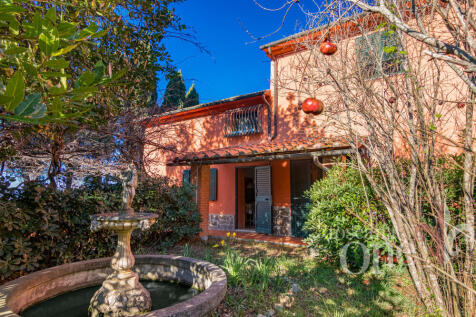 Villa degli affresch