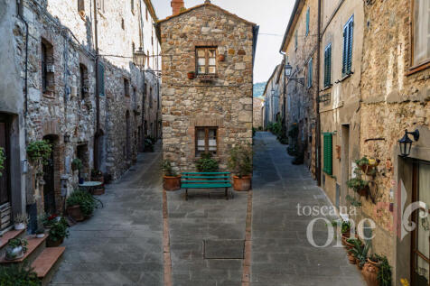 palazzotto luciana -