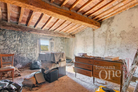 palazzotto luciana -