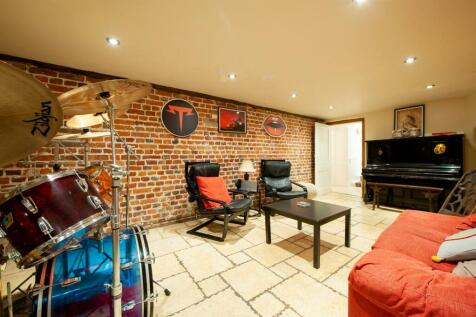 Cinema or Music Room..jpg