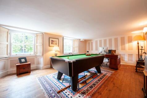 Reception Room..jpg
