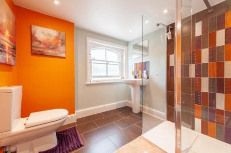 Top Floor Shower Room.jpg