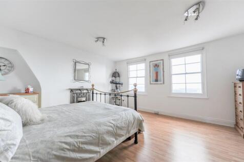 Second floor front bedroom.jpg