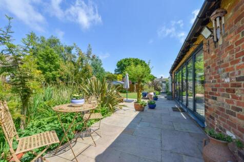 Molehill Road Chestfield23.jpg