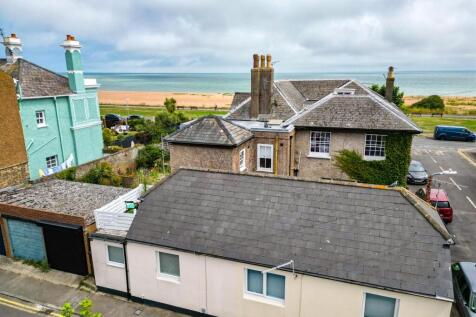 The Coach House16.jpg