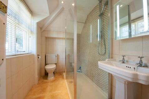 First Floor Bathroom.jpg