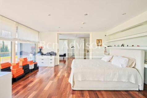 esplendida-casa-con-vistas-a-toda-la-ciudad-en-...