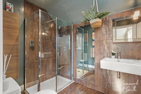 Ensuite Shower Room