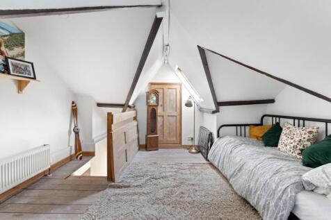 Loft Room / Bedroom