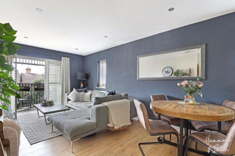 Kitchen / Living / Dining