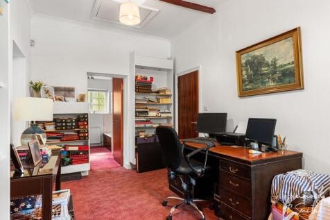 Sitting Room / Office