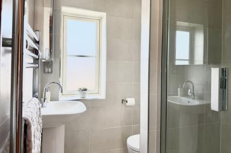 Ensuite Shower Room