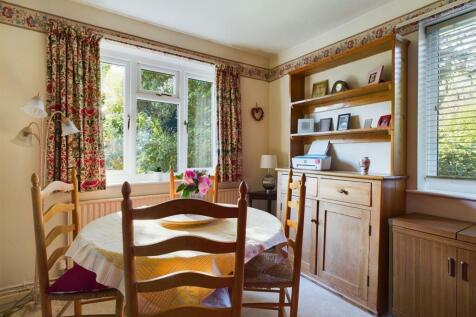 Dining Room/Bedroom 3