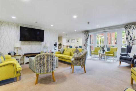 Communal Lounge