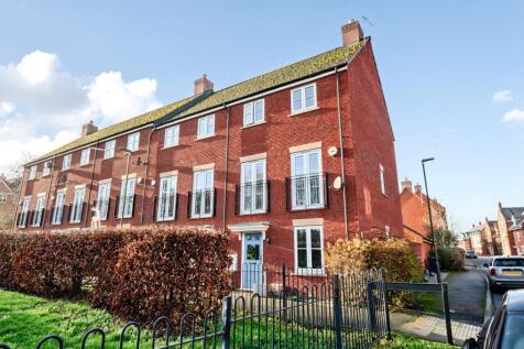 3 Bedroom End Terrace for Sale