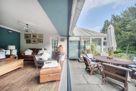 1303694-11-68472b...