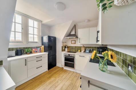 1310209-30-687657...