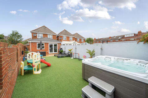 1336213-10-6894d6...