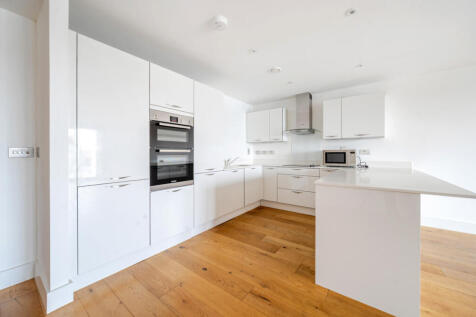 1331880-11-68934f...