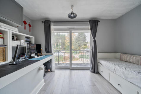 1362440-9-68e62eb...