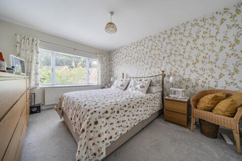 1365404-23-68e917...