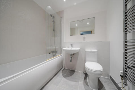 1380877-8-69121aa...