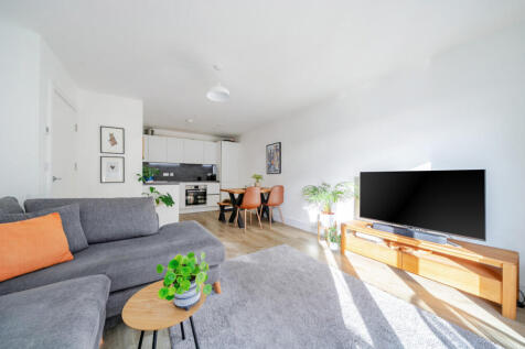 1383850-8-691efca...