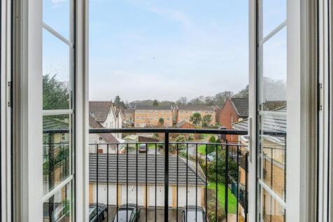 1394627-5-6943efc...