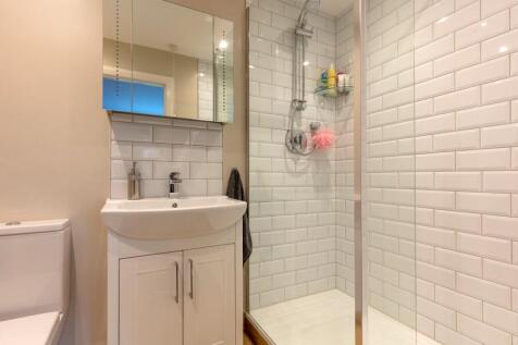 Guest En-suite