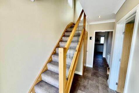 Glass Staircase &amp; Balustrade