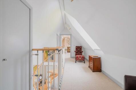 Second floor landing